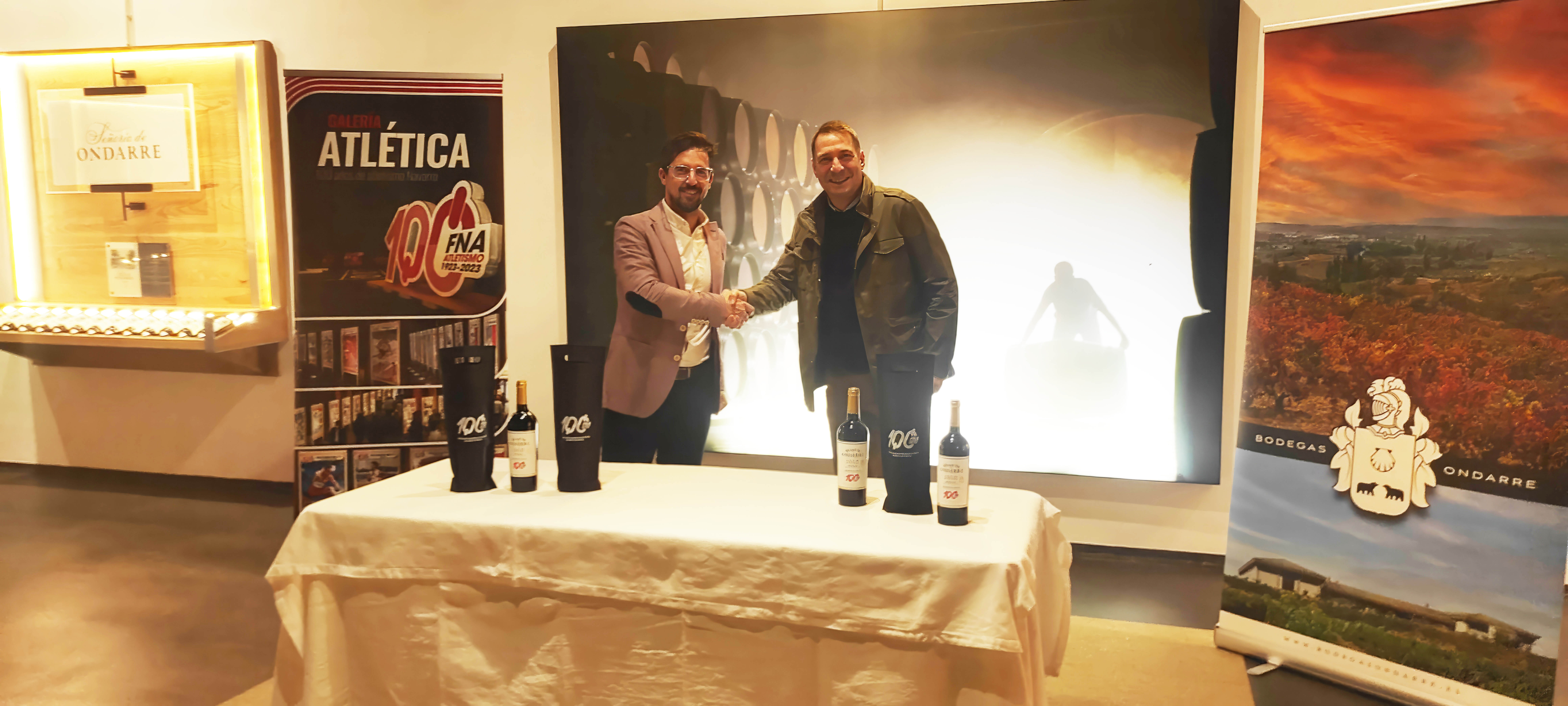 Presentaci&oacute;n del vino del Centenario